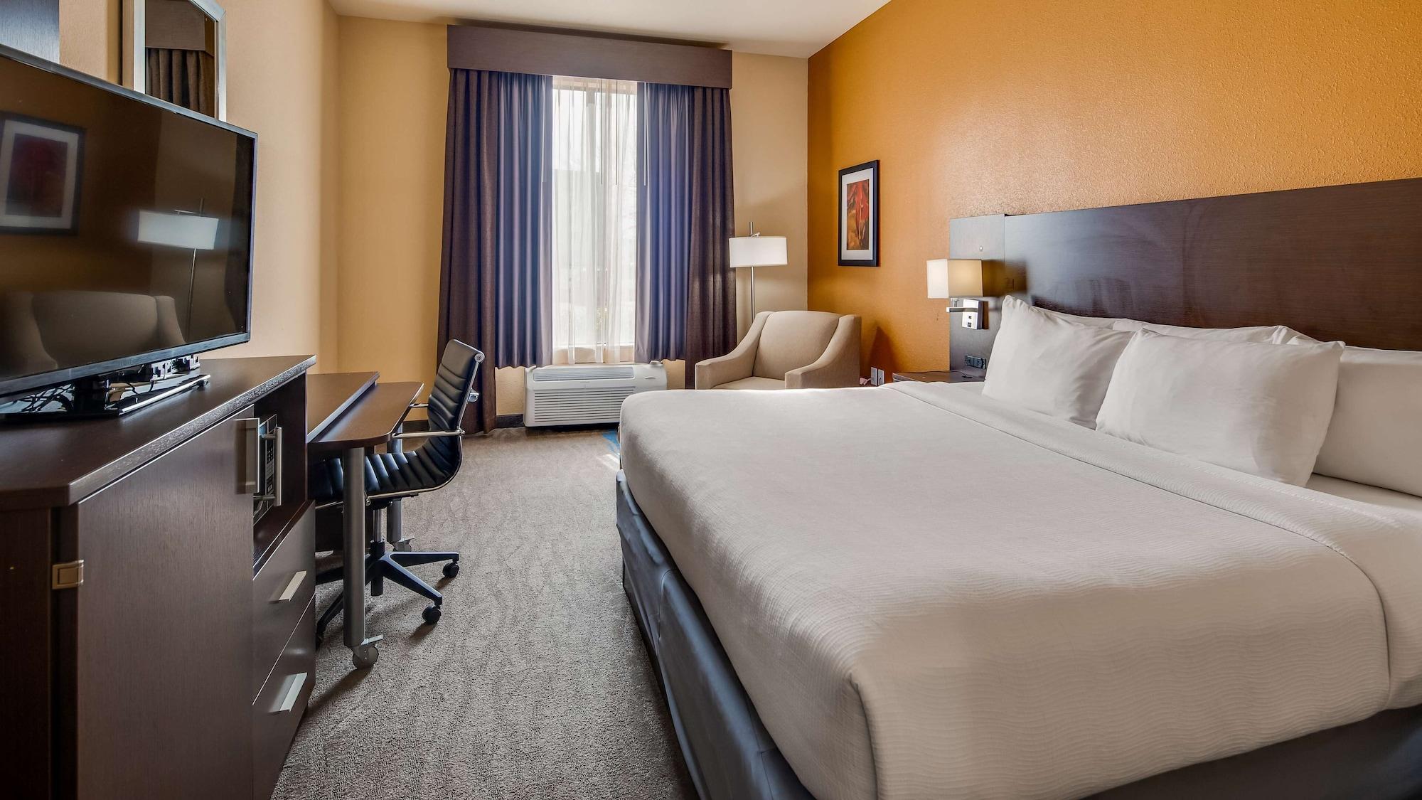 Best Western St. Louis Airport North Hotel & Suites Hazelwood Exterior photo