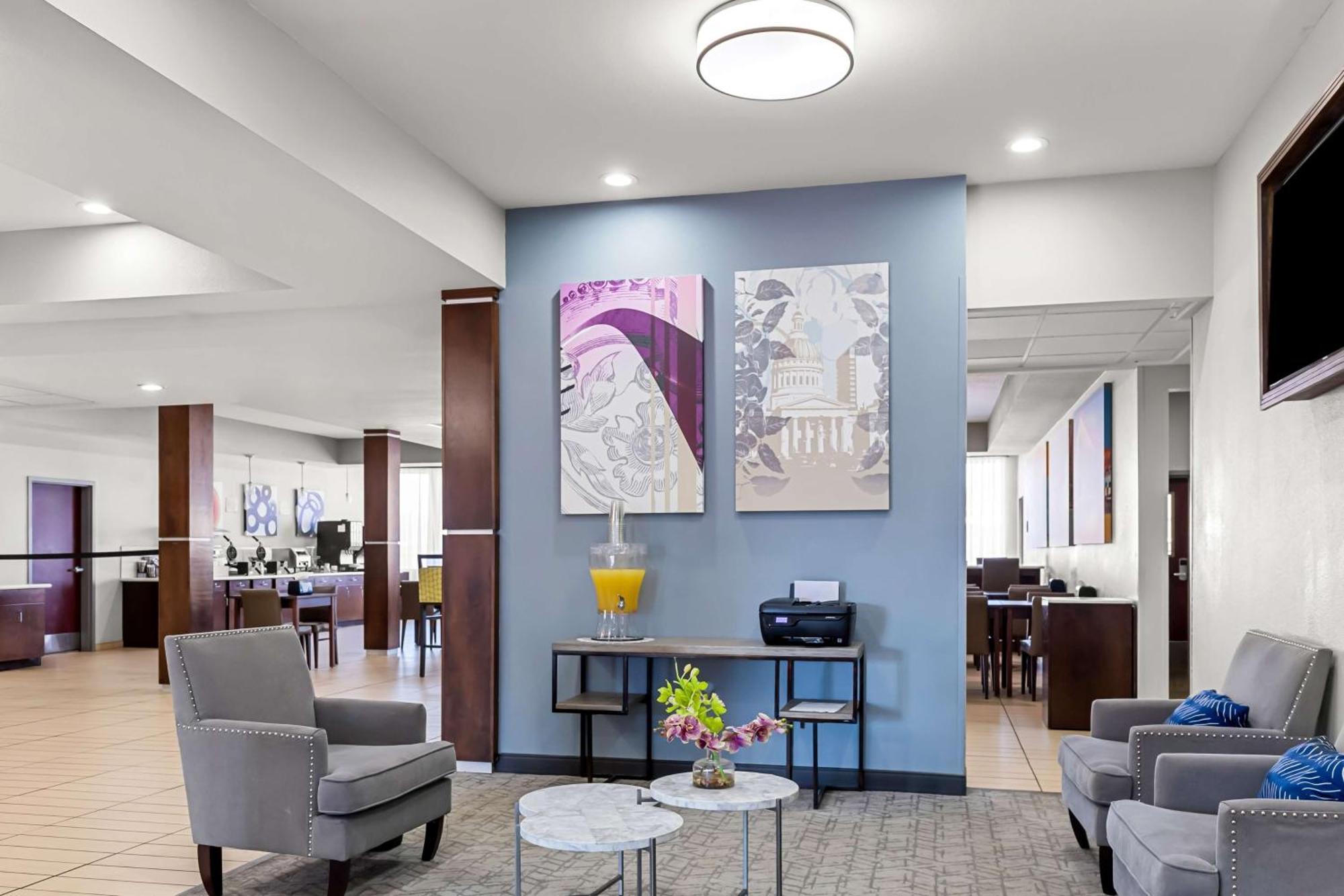 Best Western St. Louis Airport North Hotel & Suites Hazelwood Exterior photo